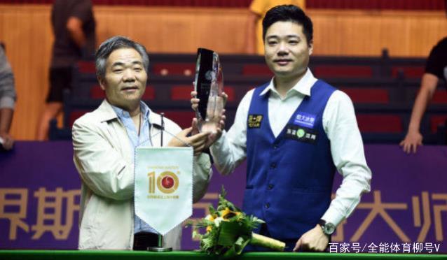 场上气氛愈 场上气氛愈