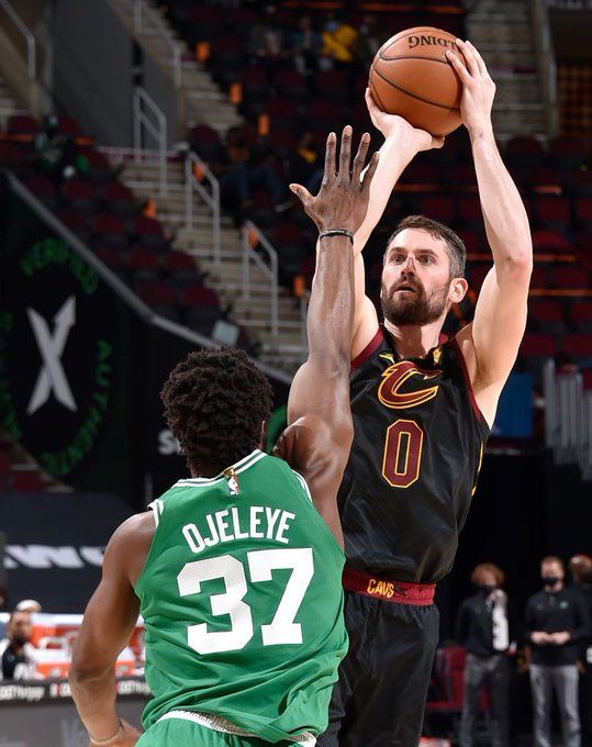 何在吸引优 何在吸引优