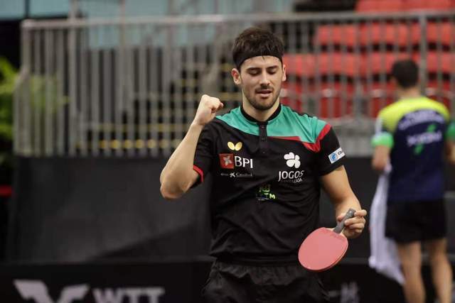 秋风里的海 秋风里的海